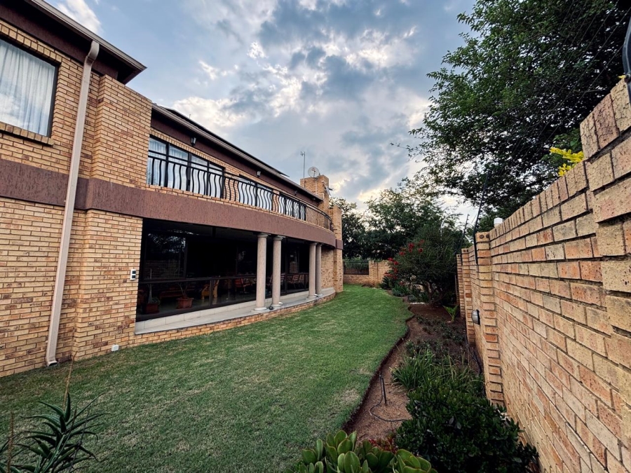 4 Bedroom Property for Sale in Vaalpark Free State